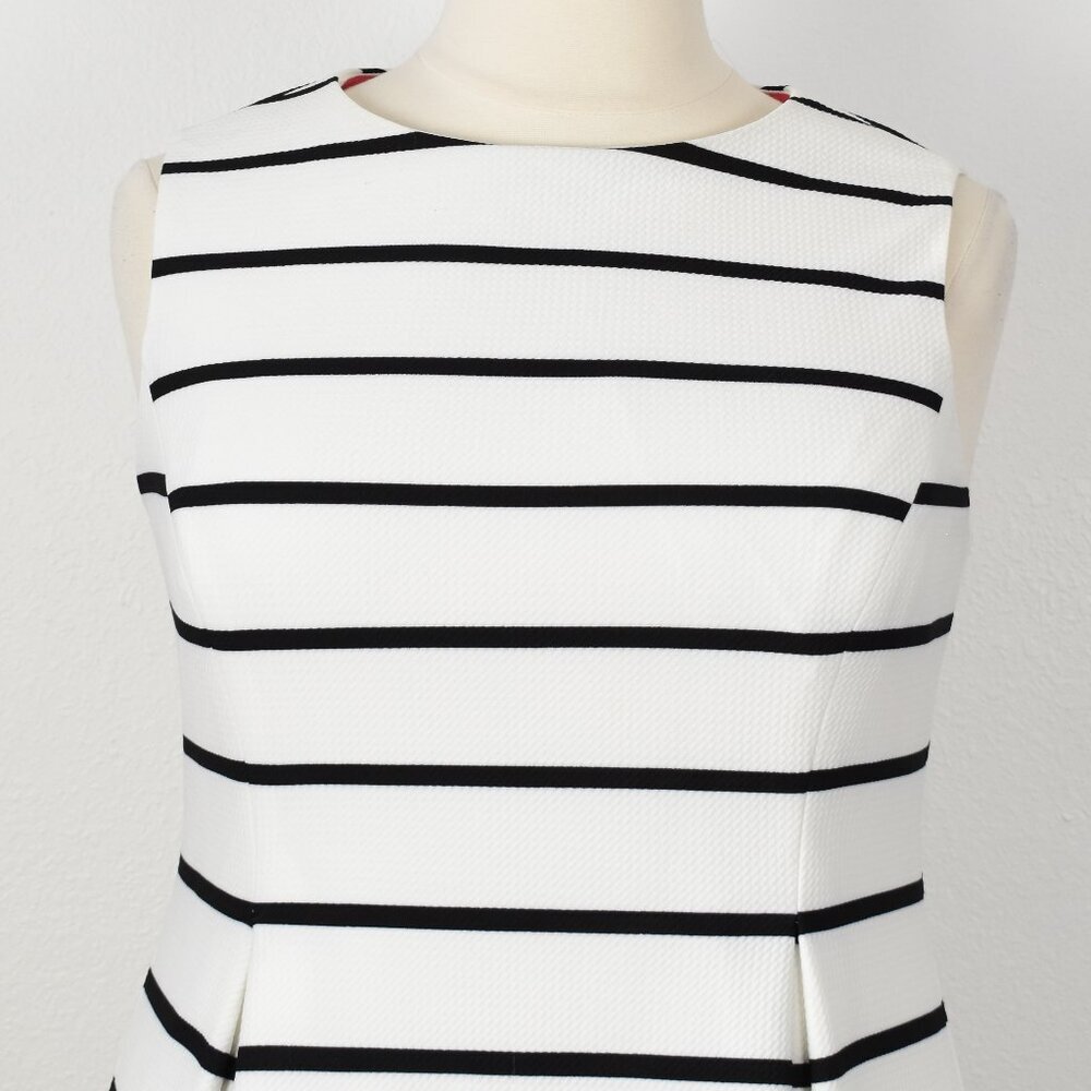 Eliza J Graduated Stripe Pleated Sleeveless Dress - 14W - Picture 2 of 10